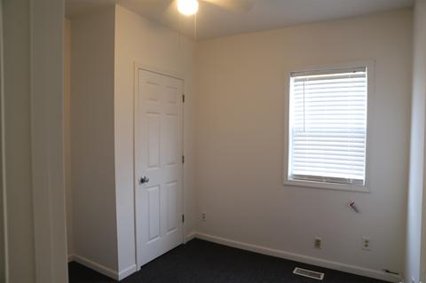 113 E Vine St, Mitchell, IN 47446 photo 5