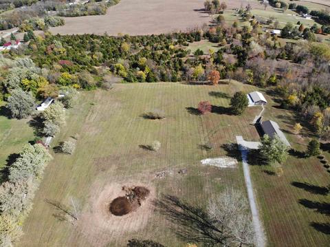 1017 S Meridian Rd, Mitchell, IN 47446 photo 24