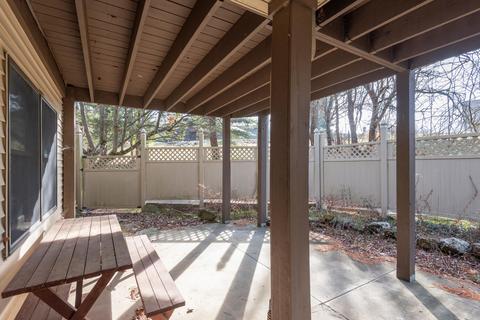 2232 E Cape Cod Dr, Bloomington, IN 47401 photo 23
