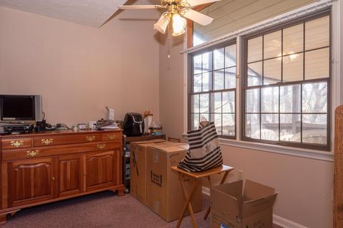 2232 E Cape Cod Dr, Bloomington, IN 47401 photo 9