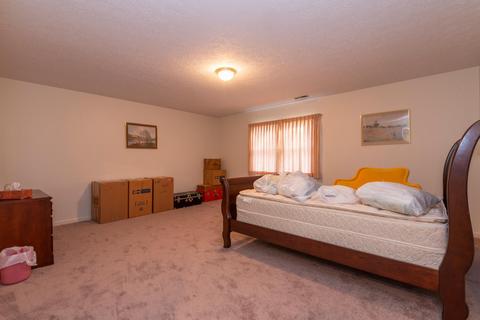 2232 E Cape Cod Dr, Bloomington, IN 47401 photo 21
