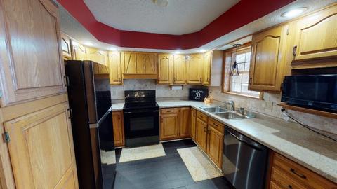 512 E 20th St, Ferdinand, IN 47532 photo 6
