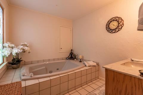 1480 E Southdowns Dr, Bloomington, IN 47401 photo 25