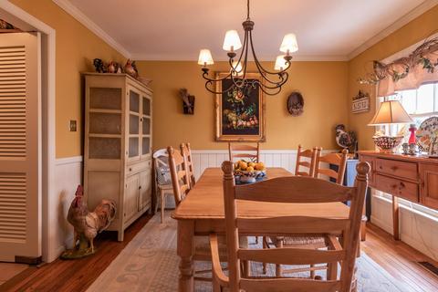 1480 E Southdowns Dr, Bloomington, IN 47401 photo 9