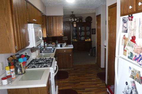 4432 E Defreese Rd, Syracuse, IN 46567 photo 3