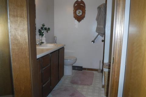 4432 E Defreese Rd, Syracuse, IN 46567 photo 6