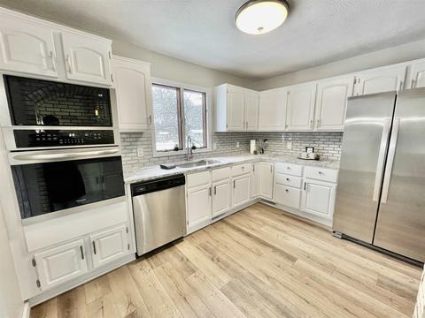 12838 Loop Ct, Granger, IN 46530 photo 10