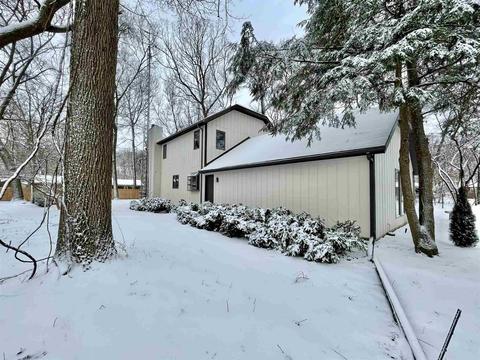 12838 Loop Ct, Granger, IN 46530 photo 33