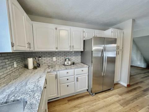 12838 Loop Ct, Granger, IN 46530 photo 11