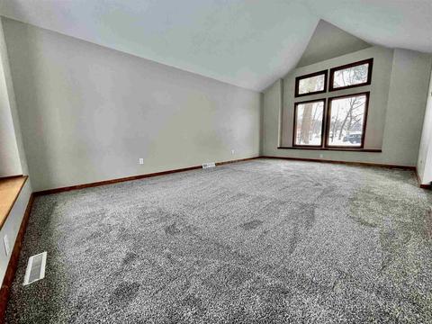 12838 Loop Ct, Granger, IN 46530 photo 16