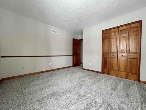 12838 Loop Ct, Granger, IN 46530 photo 19