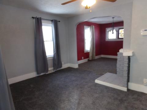 1925 E Bowman St, South Bend, IN 46613 photo 2