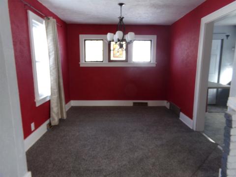 1925 E Bowman St, South Bend, IN 46613 photo 3