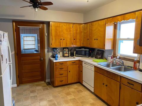 301 E Viola Ave, Washington, IN 47501 photo 4