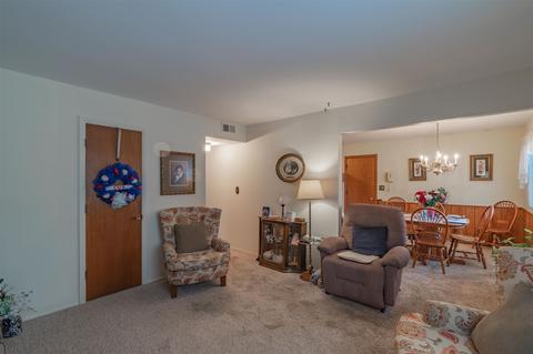 724 E Crestview Dr, Marion, IN 46952 photo 5