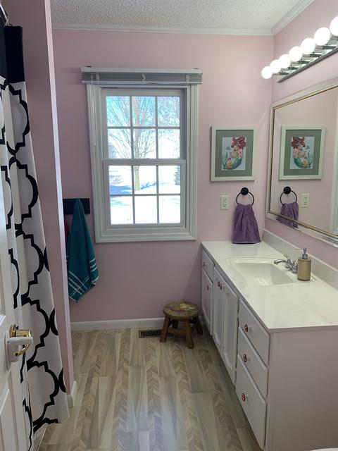 4283 E Division Rd, Windfall, IN 46076 photo 18
