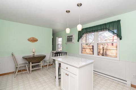 324 E Fourth St, Fairmount, IN 46928 photo 4