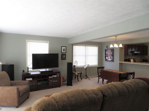 2315 Winding Brook Ct, Bloomington, IN 47401 photo 1