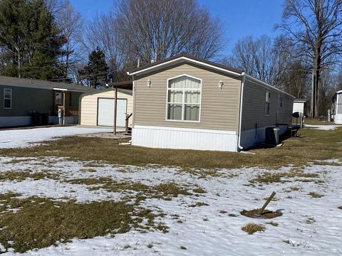 67 Bubble Loo Rd, Cloverdale, IN 46120 photo 2