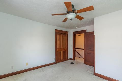 702 E 1st St, Bloomington, IN 47401 photo 28