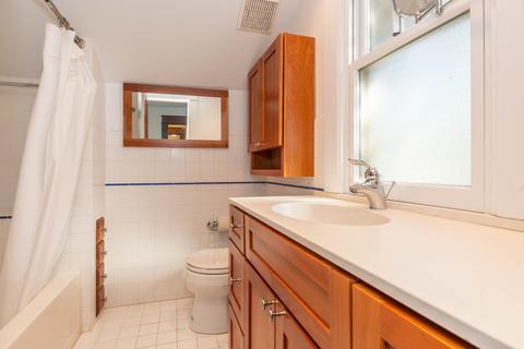 702 E 1st St, Bloomington, IN 47401 photo 29