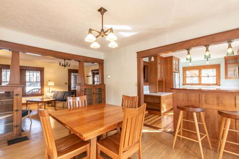 702 E 1st St, Bloomington, IN 47401 photo 9