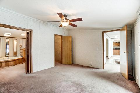 4685 N 100 E, Howe, IN 46746 photo 14