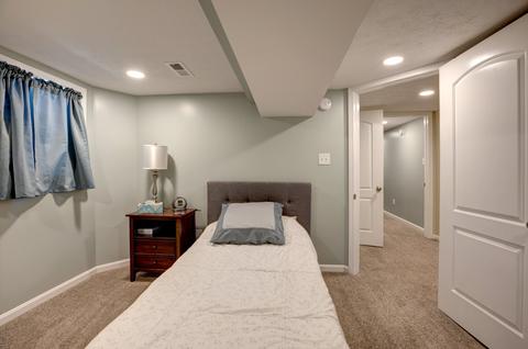 211 E Grimes Ln, Bloomington, IN 47401 photo 29