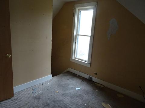 254 E John St, Knox, IN 46534 photo 8