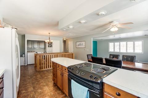 6470 N 325 E, Howe, IN 46746 photo 8