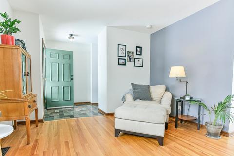 1202 Elliston Dr, Bloomington, IN 47401 photo 3