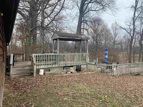 2266 Vfw Rd, Mitchell, IN 47446 photo 5