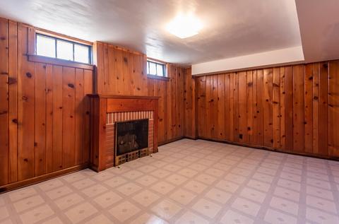 1323 E University St, Bloomington, IN 47401 photo 28