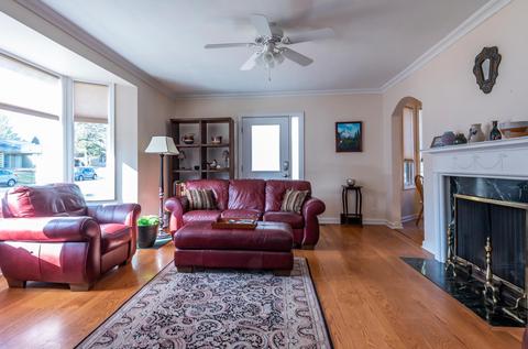 1323 E University St, Bloomington, IN 47401 photo 4