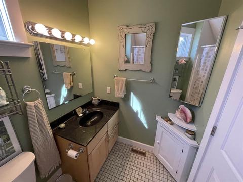 108 S Maple St, Bloomington, IN 47404 photo 20
