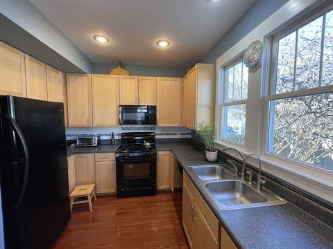 108 S Maple St, Bloomington, IN 47404 photo 12