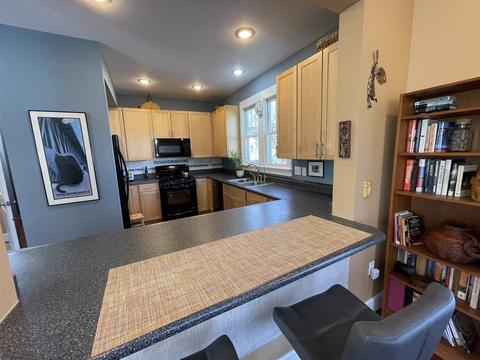 108 S Maple St, Bloomington, IN 47404 photo 9