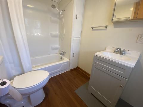 533 E Walnut St, Greentown, IN 46936 photo 9
