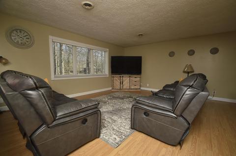46 Woodlawn Dr, Mitchell, IN 47446 photo 4