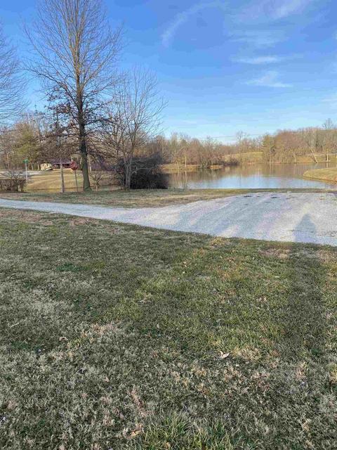 312 Elnora St, Odon, IN 47562 photo 3