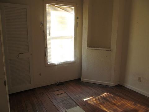 805 Grissom Ave, Mitchell, IN 47446 photo 13