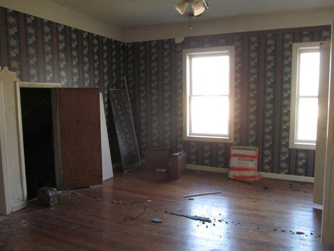 805 Grissom Ave, Mitchell, IN 47446 photo 14
