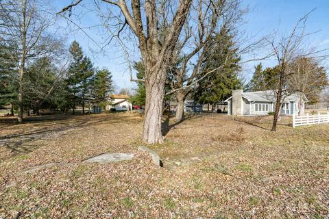 1142 N 8th St, Mitchell, IN 47446 photo 4