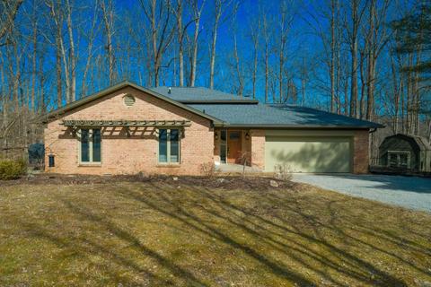4911 E Ridgewood Dr, Bloomington, IN 47401 photo 2