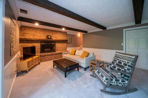 4911 E Ridgewood Dr, Bloomington, IN 47401 photo 5