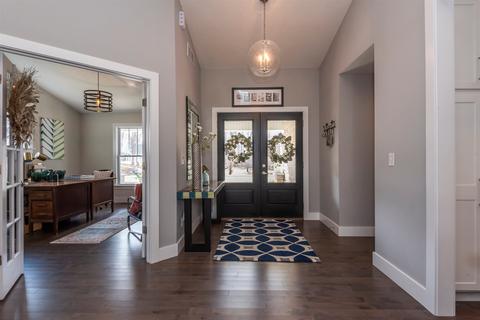 2537 E Manor Ct, Bloomington, IN 47401 photo 3