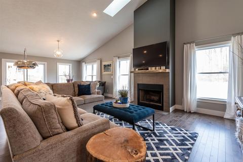 2537 E Manor Ct, Bloomington, IN 47401 photo 5