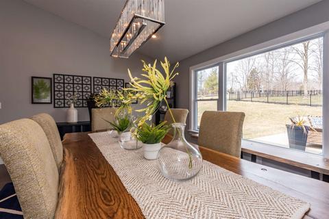 2537 E Manor Ct, Bloomington, IN 47401 photo 12