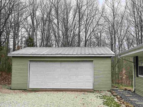 958 S Rustic Ln, Jasper, IN 47546 photo 2