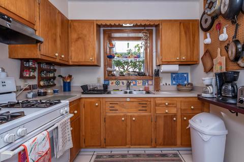 1022 E 1st St, Bloomington, IN 47401 photo 9